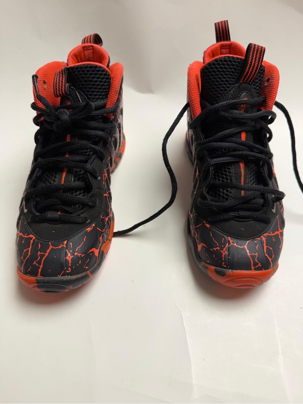 Nike little posite one Black & Orange Athletic Sneakers shoes size 4y